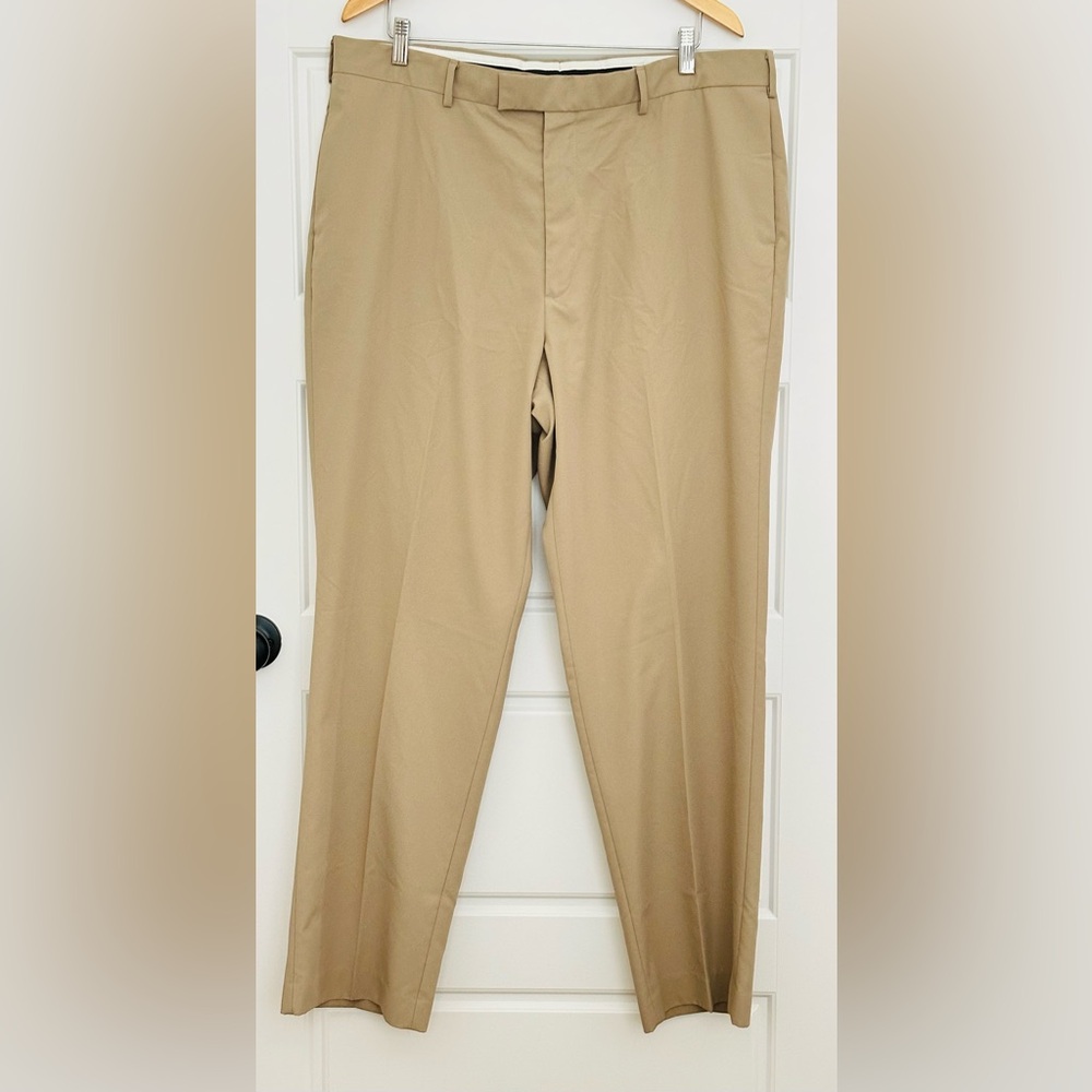 Men’s PGA Tour Golf Pant size 40/32
EUC!